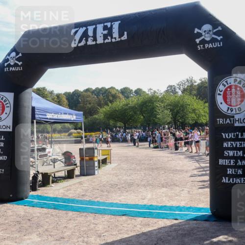 08.09.2024 - Stadtparktriathlon Luisa Fischer http://msf.ph/oto/7036795 08.09.2024 11:37:01 Ziel 436 meine-sportfotos.de