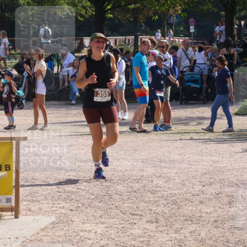 08.09.2024 - Stadtparktriathlon Luisa Fischer http://msf.ph/oto/7036796 08.09.2024 11:37:06 Ziel 355, 436 meine-sportfotos.de