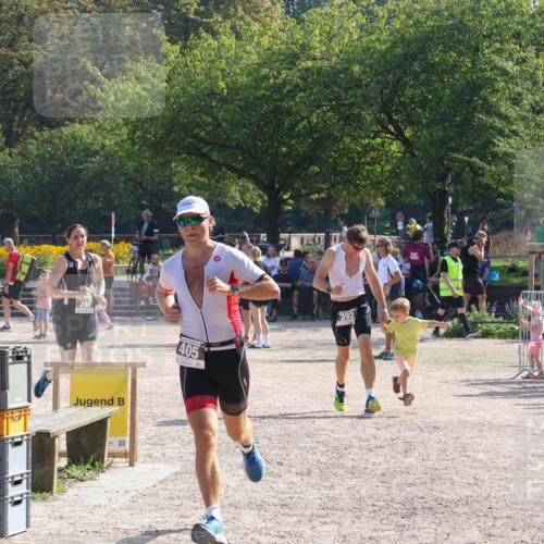 08.09.2024 - Stadtparktriathlon Luisa Fischer http://msf.ph/oto/7036947 08.09.2024 11:41:15 Ziel 265, 392, 405, 416 meine-sportfotos.de
