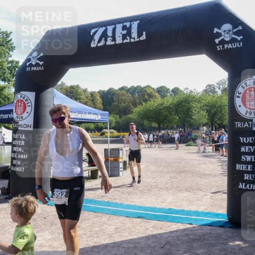 08.09.2024 - Stadtparktriathlon Luisa Fischer http://msf.ph/oto/7036963 08.09.2024 11:41:21 Ziel 265, 392, 405, 416 meine-sportfotos.de