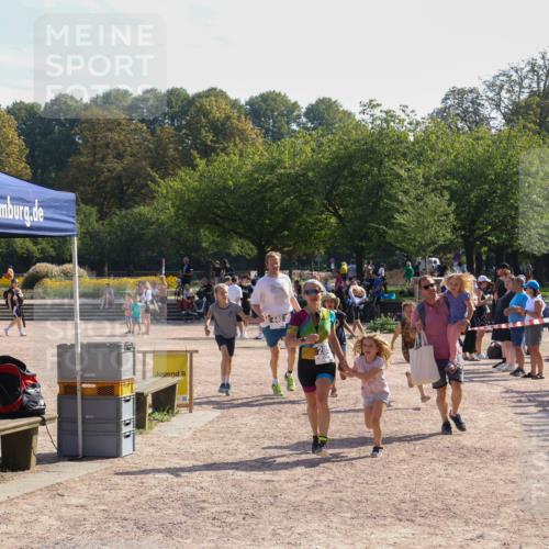 08.09.2024 - Stadtparktriathlon Luisa Fischer http://msf.ph/oto/7036995 08.09.2024 11:42:06 Ziel 285, 440 meine-sportfotos.de