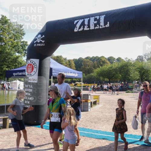 08.09.2024 - Stadtparktriathlon Luisa Fischer http://msf.ph/oto/7037007 08.09.2024 11:42:10 Ziel 285, 440 meine-sportfotos.de