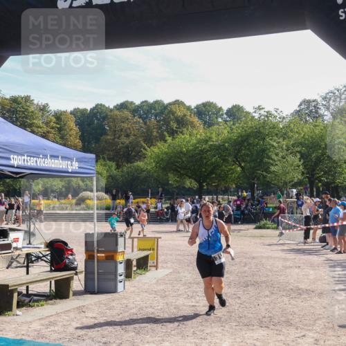 08.09.2024 - Stadtparktriathlon Luisa Fischer http://msf.ph/oto/7037014 08.09.2024 11:42:22 Ziel 317, 395 meine-sportfotos.de