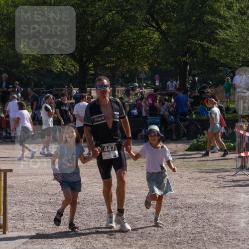 08.09.2024 - Stadtparktriathlon Luisa Fischer http://msf.ph/oto/7037048 08.09.2024 11:43:59 Ziel 447 meine-sportfotos.de