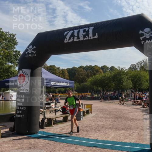 08.09.2024 - Stadtparktriathlon Luisa Fischer http://msf.ph/oto/7037096 08.09.2024 11:45:47 Ziel 364 meine-sportfotos.de