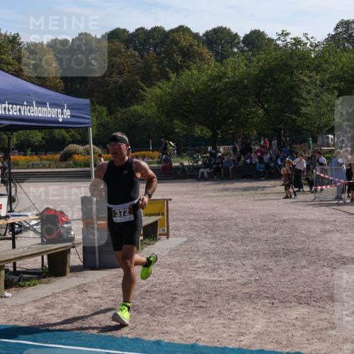 08.09.2024 - Stadtparktriathlon Luisa Fischer http://msf.ph/oto/7037115 08.09.2024 11:46:24 Ziel 372, 429 meine-sportfotos.de