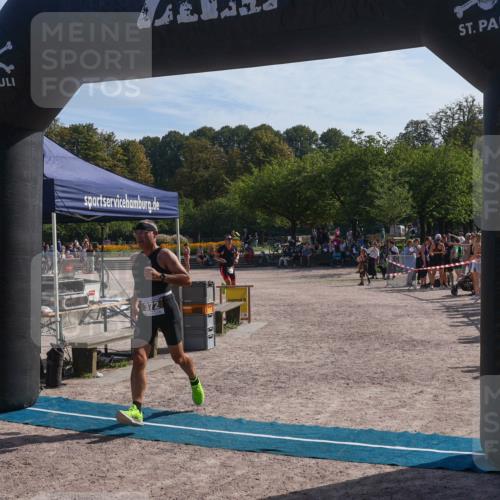 08.09.2024 - Stadtparktriathlon Luisa Fischer http://msf.ph/oto/7037116 08.09.2024 11:46:24 Ziel 372, 429 meine-sportfotos.de