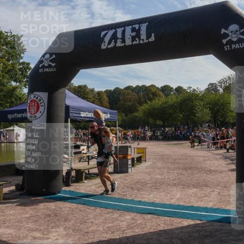 08.09.2024 - Stadtparktriathlon Luisa Fischer http://msf.ph/oto/7037128 08.09.2024 11:46:39 Ziel 366 meine-sportfotos.de