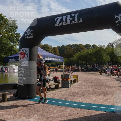 08.09.2024 - Stadtparktriathlon Luisa Fischer http://msf.ph/oto/7037129 08.09.2024 11:46:39 Ziel 366 meine-sportfotos.de