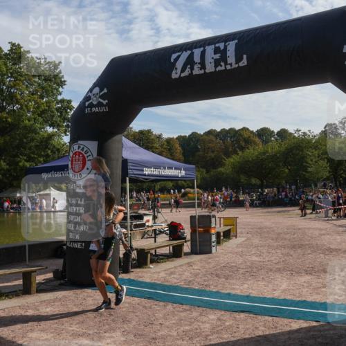08.09.2024 - Stadtparktriathlon Luisa Fischer http://msf.ph/oto/7037130 08.09.2024 11:46:40 Ziel 366 meine-sportfotos.de