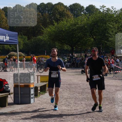 08.09.2024 - Stadtparktriathlon Luisa Fischer http://msf.ph/oto/7037133 08.09.2024 11:46:49 Ziel 425, 445 meine-sportfotos.de