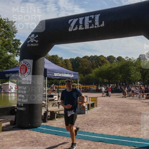 08.09.2024 - Stadtparktriathlon Luisa Fischer http://msf.ph/oto/7037150 08.09.2024 11:47:00 Ziel 315, 444 meine-sportfotos.de