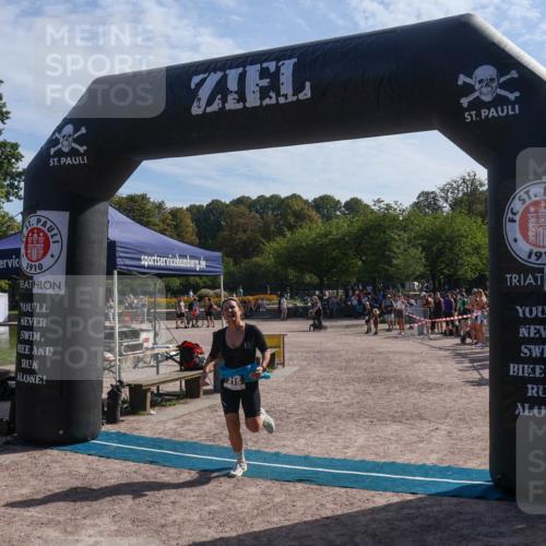 08.09.2024 - Stadtparktriathlon Luisa Fischer http://msf.ph/oto/7037159 08.09.2024 11:47:06 Ziel 315, 375, 471 meine-sportfotos.de