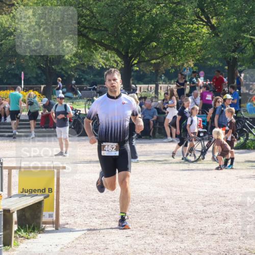 08.09.2024 - Stadtparktriathlon Luisa Fischer http://msf.ph/oto/7037169 08.09.2024 11:47:54 Ziel 462 meine-sportfotos.de