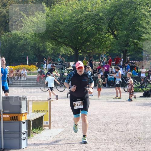 08.09.2024 - Stadtparktriathlon Luisa Fischer http://msf.ph/oto/7037188 08.09.2024 11:48:52 Ziel 376, 551 meine-sportfotos.de
