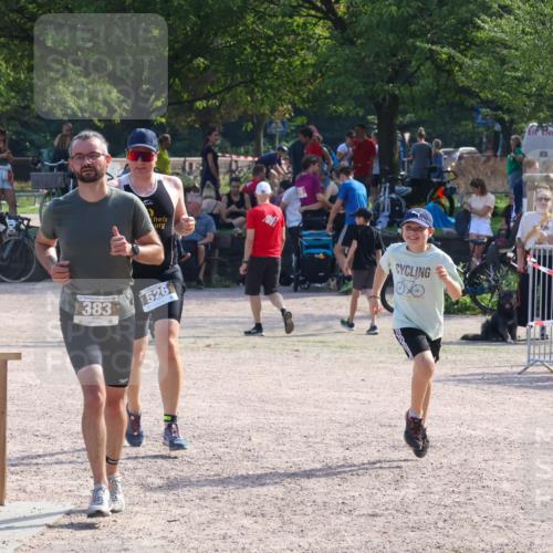 08.09.2024 - Stadtparktriathlon Luisa Fischer http://msf.ph/oto/7037205 08.09.2024 11:49:06 Ziel 383, 526 meine-sportfotos.de