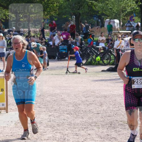08.09.2024 - Stadtparktriathlon Luisa Fischer http://msf.ph/oto/7037252 08.09.2024 11:50:52 Ziel 276, 289, 535 meine-sportfotos.de
