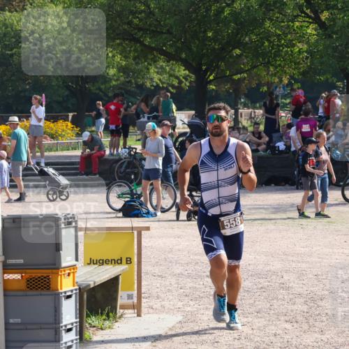 08.09.2024 - Stadtparktriathlon Luisa Fischer http://msf.ph/oto/7037262 08.09.2024 11:51:09 Ziel 558 meine-sportfotos.de