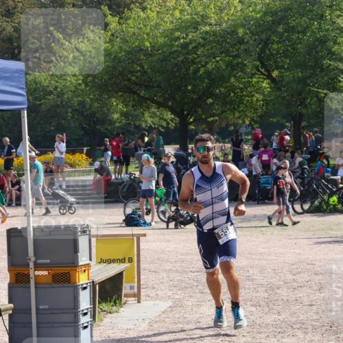 08.09.2024 - Stadtparktriathlon Luisa Fischer http://msf.ph/oto/7037264 08.09.2024 11:51:09 Ziel 558 meine-sportfotos.de