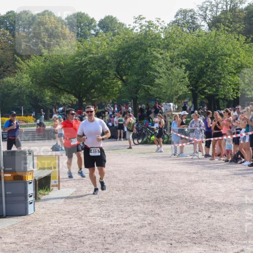 08.09.2024 - Stadtparktriathlon Luisa Fischer http://msf.ph/oto/7037325 08.09.2024 11:53:30 Ziel 394, 401, 415 meine-sportfotos.de