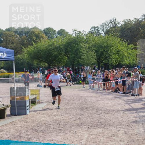 08.09.2024 - Stadtparktriathlon Luisa Fischer http://msf.ph/oto/7037326 08.09.2024 11:53:30 Ziel 394, 401, 415 meine-sportfotos.de