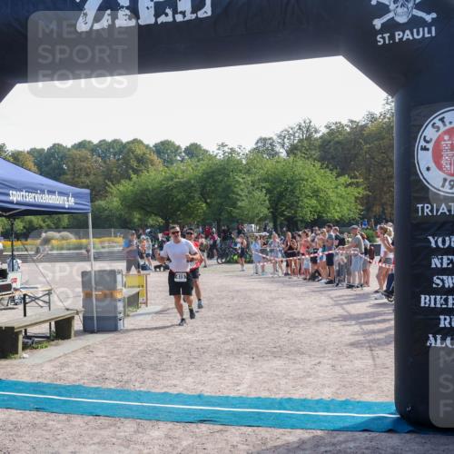 08.09.2024 - Stadtparktriathlon Luisa Fischer http://msf.ph/oto/7037327 08.09.2024 11:53:30 Ziel 394, 401, 415 meine-sportfotos.de