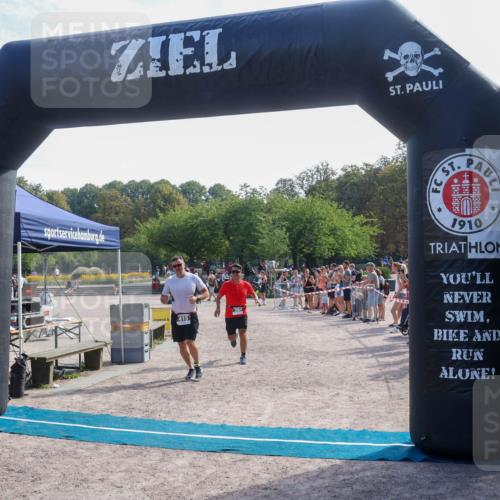 08.09.2024 - Stadtparktriathlon Luisa Fischer http://msf.ph/oto/7037329 08.09.2024 11:53:31 Ziel 394, 401, 415 meine-sportfotos.de
