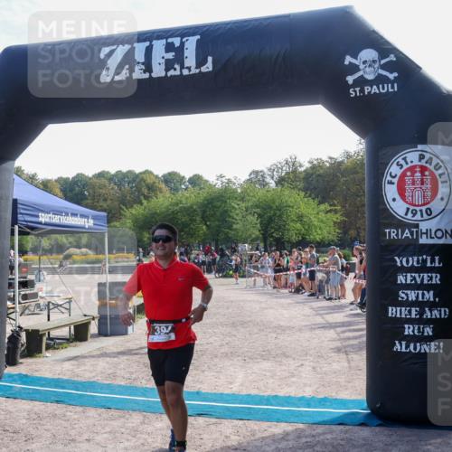 08.09.2024 - Stadtparktriathlon Luisa Fischer http://msf.ph/oto/7037334 08.09.2024 11:53:33 Ziel 394, 401, 415 meine-sportfotos.de