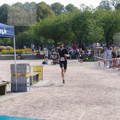 08.09.2024 - Stadtparktriathlon Luisa Fischer http://msf.ph/oto/7037344 08.09.2024 11:53:57 Ziel 479, 557 meine-sportfotos.de