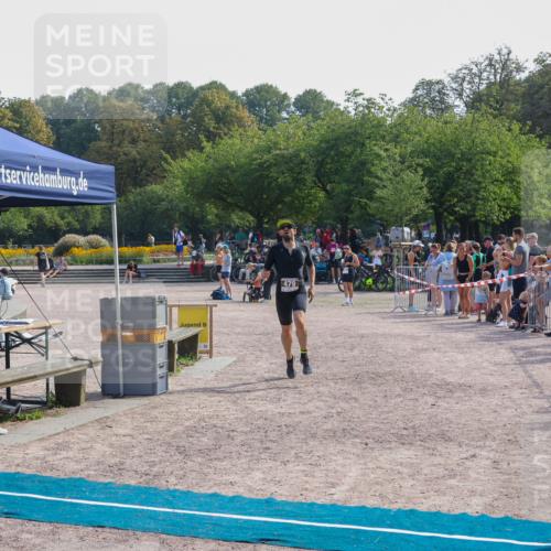 08.09.2024 - Stadtparktriathlon Luisa Fischer http://msf.ph/oto/7037345 08.09.2024 11:53:57 Ziel 479, 557 meine-sportfotos.de
