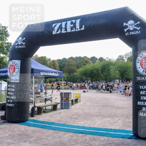 08.09.2024 - Stadtparktriathlon Luisa Fischer http://msf.ph/oto/7037397 08.09.2024 11:58:06 Ziel 473, 483, 546 meine-sportfotos.de