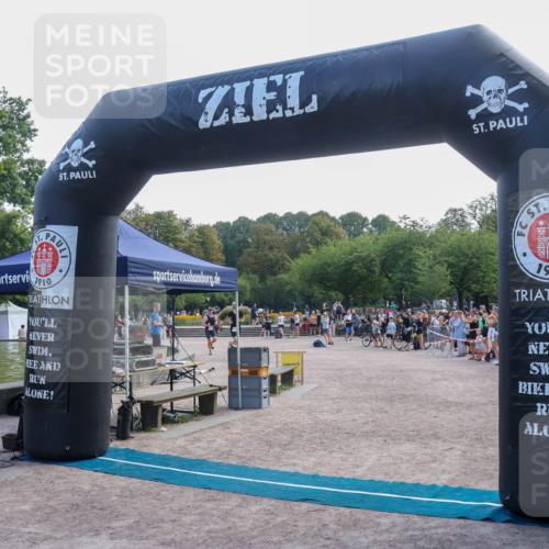 08.09.2024 - Stadtparktriathlon Luisa Fischer http://msf.ph/oto/7037398 08.09.2024 11:58:07 Ziel 473, 483, 546 meine-sportfotos.de