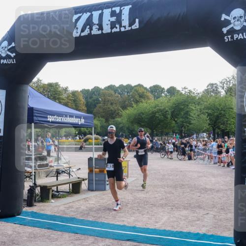 08.09.2024 - Stadtparktriathlon Luisa Fischer http://msf.ph/oto/7037407 08.09.2024 11:58:11 Ziel 473, 483, 546 meine-sportfotos.de