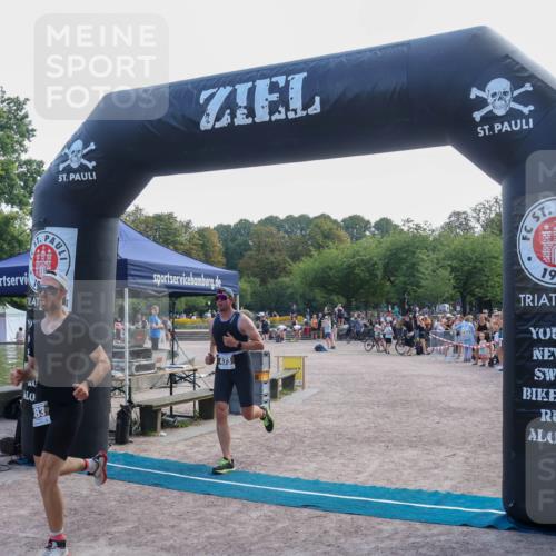 08.09.2024 - Stadtparktriathlon Luisa Fischer http://msf.ph/oto/7037411 08.09.2024 11:58:12 Ziel 473, 483, 546 meine-sportfotos.de