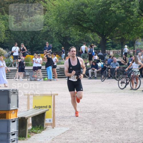 08.09.2024 - Stadtparktriathlon Luisa Fischer http://msf.ph/oto/7037413 08.09.2024 11:58:45 Ziel 504 meine-sportfotos.de