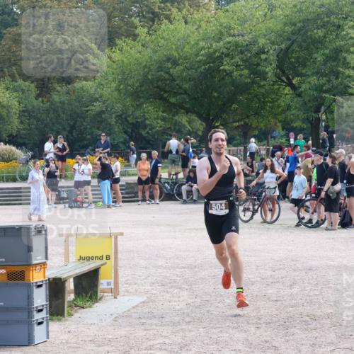 08.09.2024 - Stadtparktriathlon Luisa Fischer http://msf.ph/oto/7037416 08.09.2024 11:58:46 Ziel 504, 554 meine-sportfotos.de