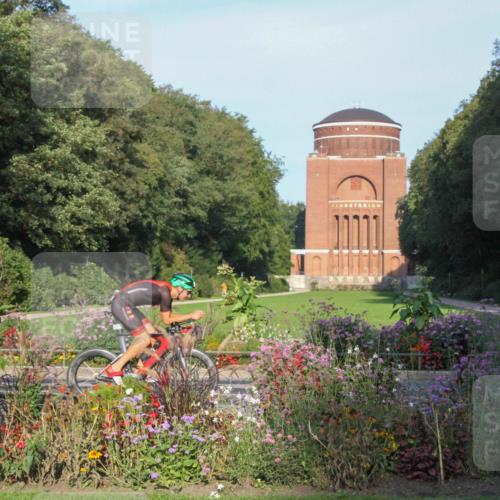 08.09.2024 - Stadtparktriathlon Zöllner http://msf.ph/oto/7037883 08.09.2024 08:49:18 Radfahren 11 meine-sportfotos.de