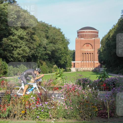 08.09.2024 - Stadtparktriathlon Zöllner http://msf.ph/oto/7037890 08.09.2024 08:49:56 Radfahren 49, 75 meine-sportfotos.de