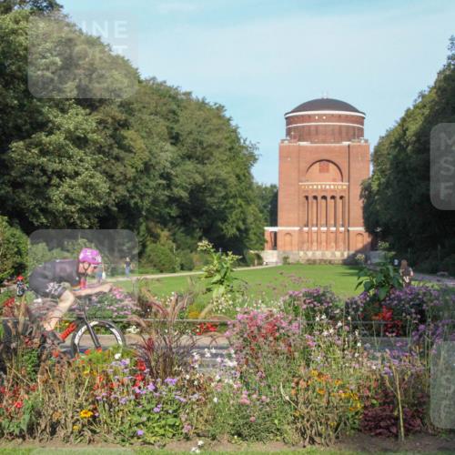 08.09.2024 - Stadtparktriathlon Zöllner http://msf.ph/oto/7037979 08.09.2024 08:52:30 Radfahren 15, 21, 27, 37, 63, 76 meine-sportfotos.de