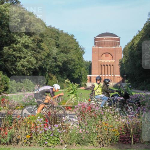 08.09.2024 - Stadtparktriathlon Zöllner http://msf.ph/oto/7037985 08.09.2024 08:52:32 Radfahren 15, 21, 27, 28, 37, 63 meine-sportfotos.de