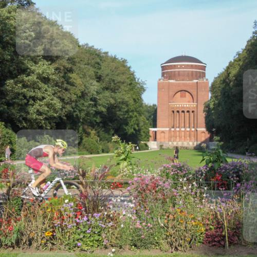 08.09.2024 - Stadtparktriathlon Zöllner http://msf.ph/oto/7038015 08.09.2024 08:53:18 Radfahren 8, 24, 46, 58 meine-sportfotos.de
