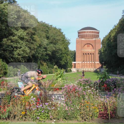 08.09.2024 - Stadtparktriathlon Zöllner http://msf.ph/oto/7038025 08.09.2024 08:53:42 Radfahren 10, 53, 88 meine-sportfotos.de