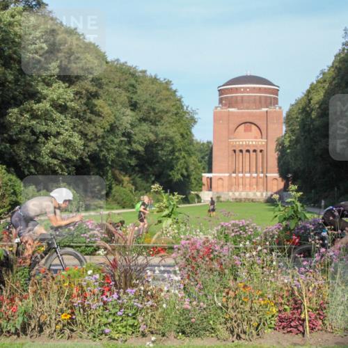 08.09.2024 - Stadtparktriathlon Zöllner http://msf.ph/oto/7038062 08.09.2024 08:56:03 Radfahren 1, 5, 19, 49, 59, 86 meine-sportfotos.de