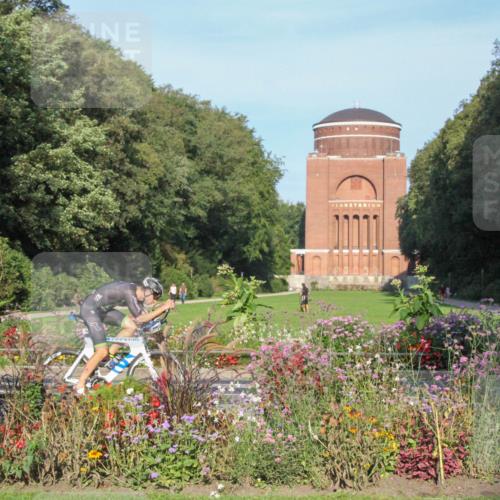 08.09.2024 - Stadtparktriathlon Zöllner http://msf.ph/oto/7038075 08.09.2024 08:56:19 Radfahren 75 meine-sportfotos.de