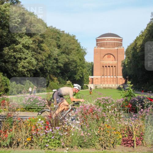 08.09.2024 - Stadtparktriathlon Zöllner http://msf.ph/oto/7038084 08.09.2024 08:56:38 Radfahren 48 meine-sportfotos.de