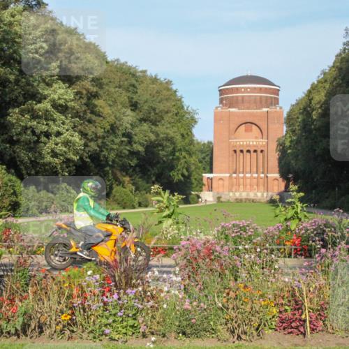 08.09.2024 - Stadtparktriathlon Zöllner http://msf.ph/oto/7038174 08.09.2024 08:58:54 Radfahren 27, 28 meine-sportfotos.de