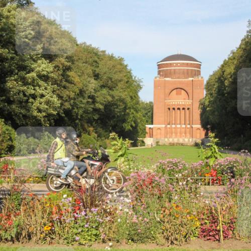 08.09.2024 - Stadtparktriathlon Zöllner http://msf.ph/oto/7038232 08.09.2024 09:01:06 Radfahren 38, 64, 114 meine-sportfotos.de