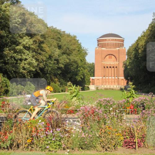 08.09.2024 - Stadtparktriathlon Zöllner http://msf.ph/oto/7038245 08.09.2024 09:01:30 Radfahren 106, 122 meine-sportfotos.de