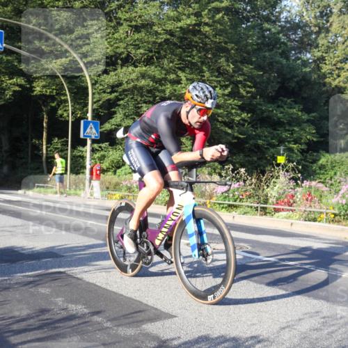 08.09.2024 - Stadtparktriathlon Zöllner http://msf.ph/oto/7038389 08.09.2024 08:50:09 Radfahren 5 meine-sportfotos.de
