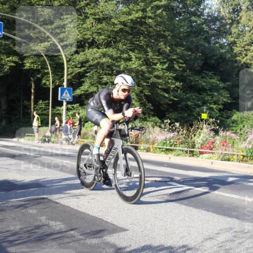 08.09.2024 - Stadtparktriathlon Zöllner http://msf.ph/oto/7038422 08.09.2024 08:51:17 Radfahren 20, 71, 77, 80 meine-sportfotos.de